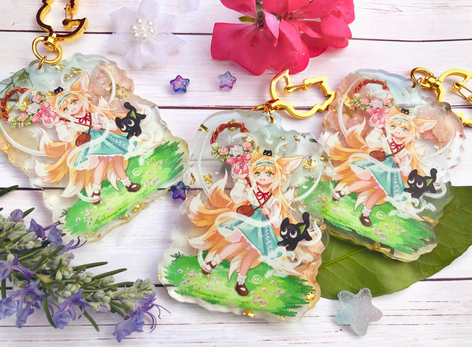 3" Gold Foil & Dried Flower Suzuran Charm by Ace
