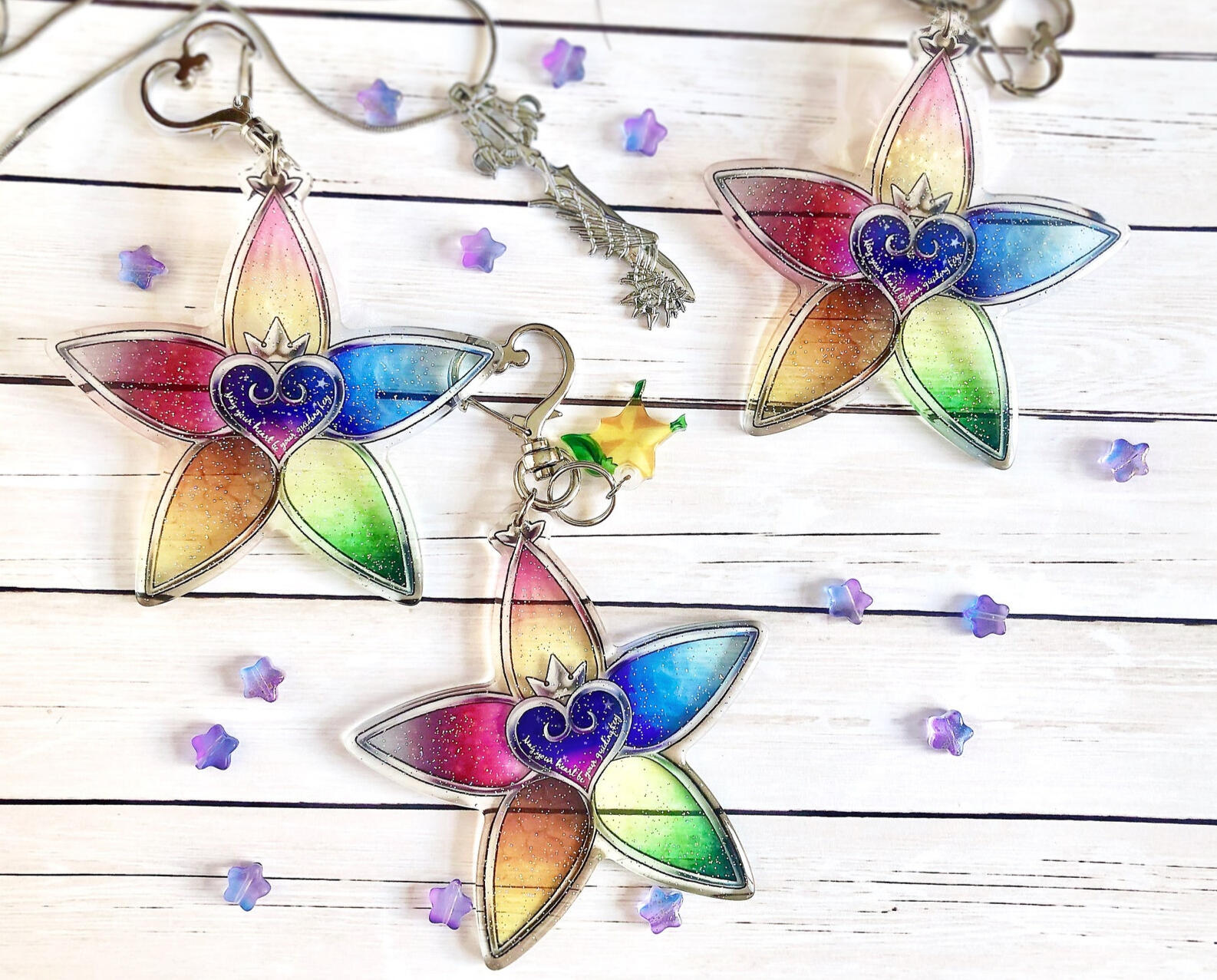 3" Glitter Wayfinder charm by Ace